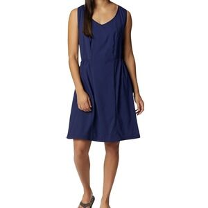 NEW Columbia On The Go Dress size XS Blue Omni‑Shield MSRP $75 Travel Vacation